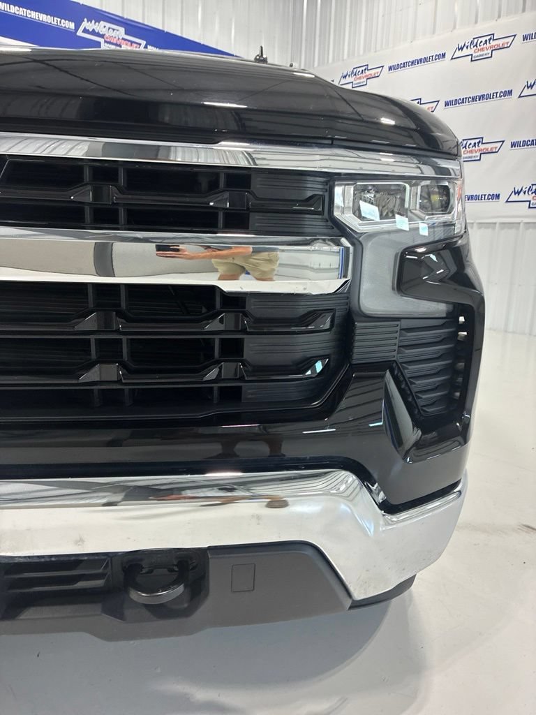 Used 2026 Chevrolet Silverado 1500 LT AWD/4WD image 13