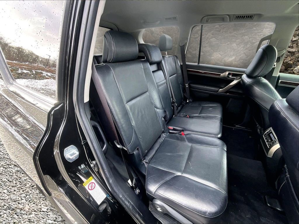 Used 2016 Lexus GX 460 w/ Premium Package AWD/4WD image 25