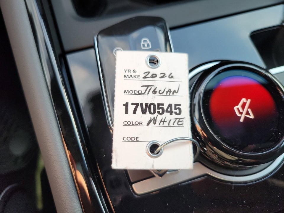New 2026 Volkswagen Tiguan SEL R-Line image 33