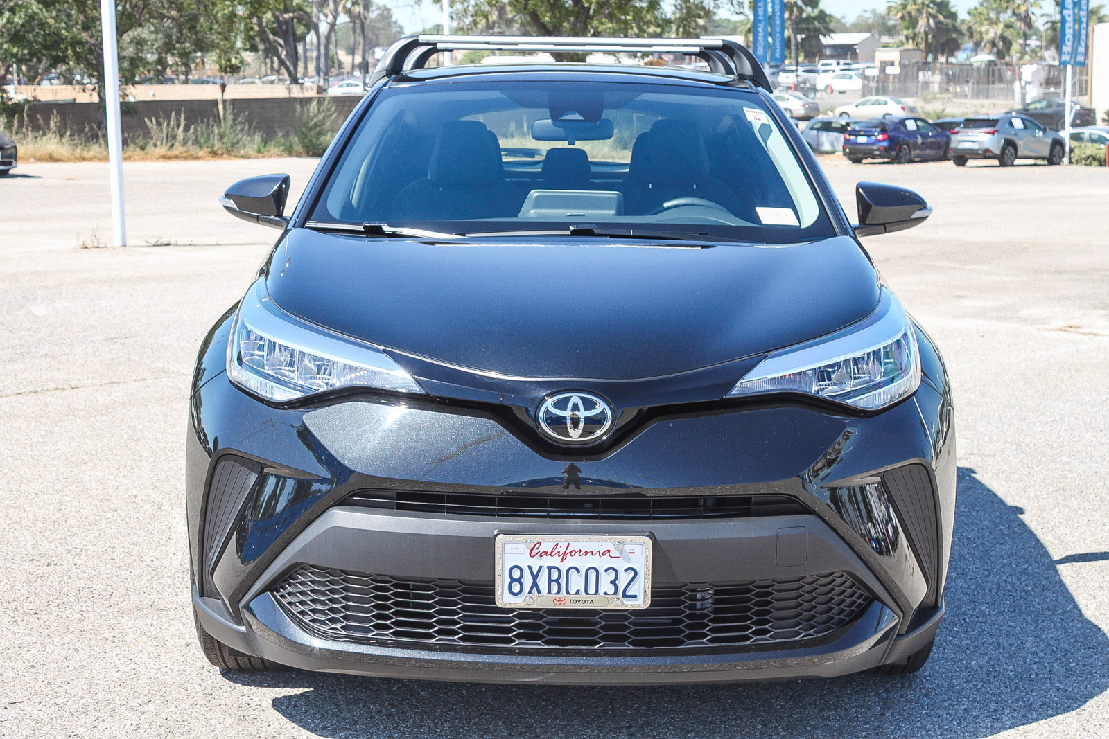 Used 2021 Toyota C-HR LE image 2