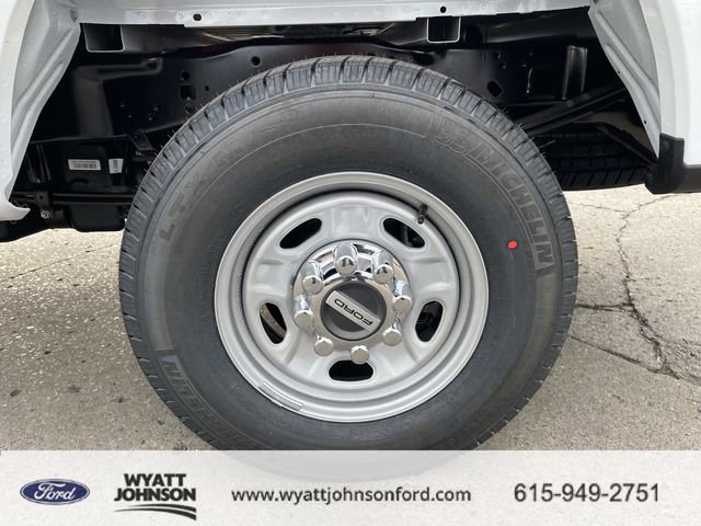 New 2026 Ford F250 XL w/ XL Chrome Package AWD/4WD image 11