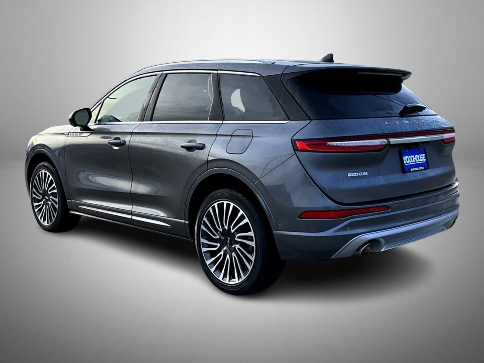 Certified 2021 Lincoln Corsair Reserve w/ Equipment Group 201A image 7