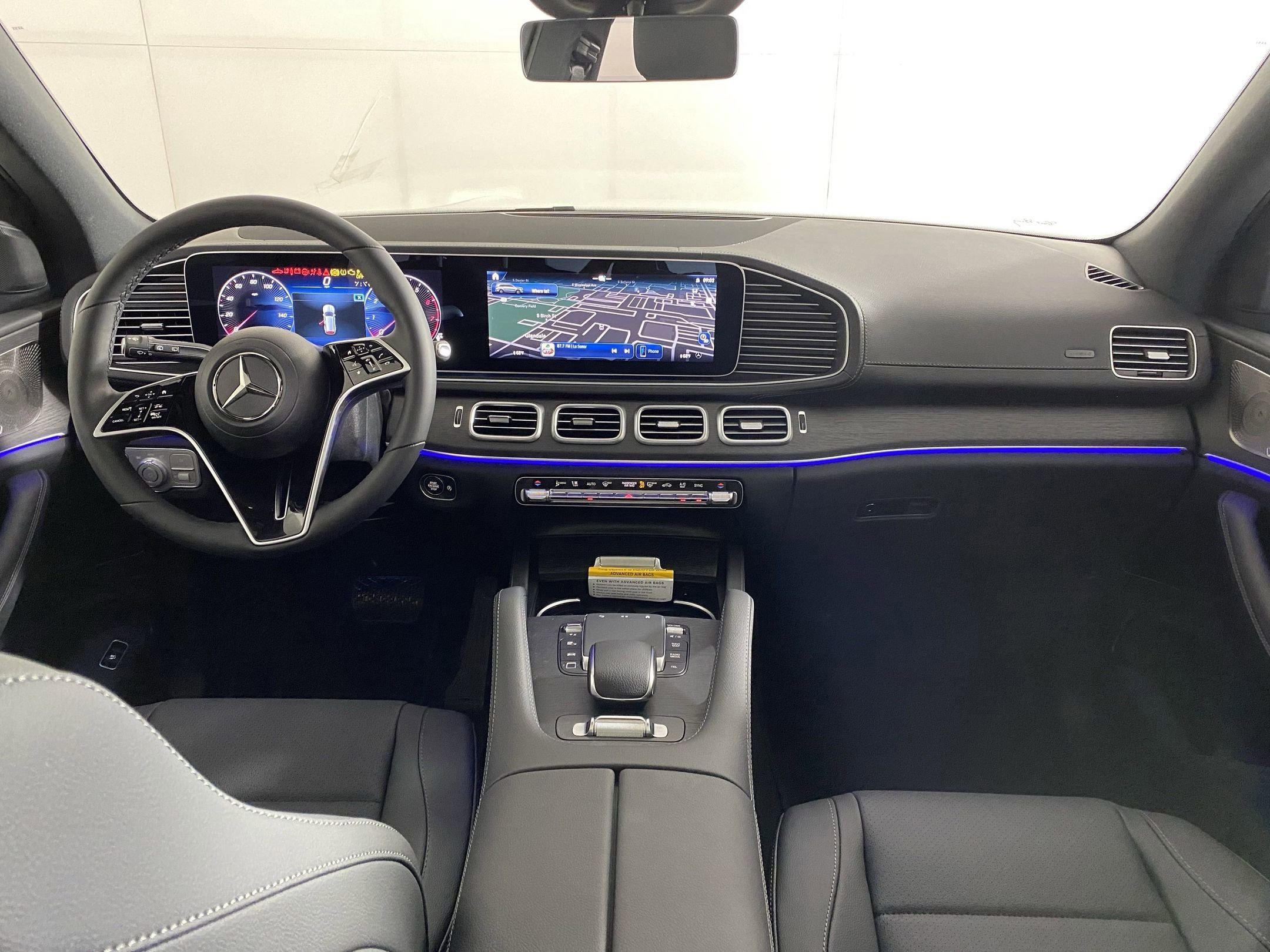 New 2025 Mercedes-Benz GLS 450 4MATIC image 15