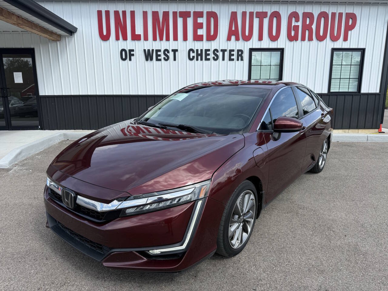 Used 2018 Honda Clarity Touring image 1
