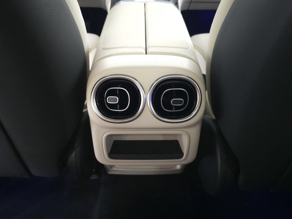 Certified 2026 Mercedes-Benz GLC 300 4MATIC image 28