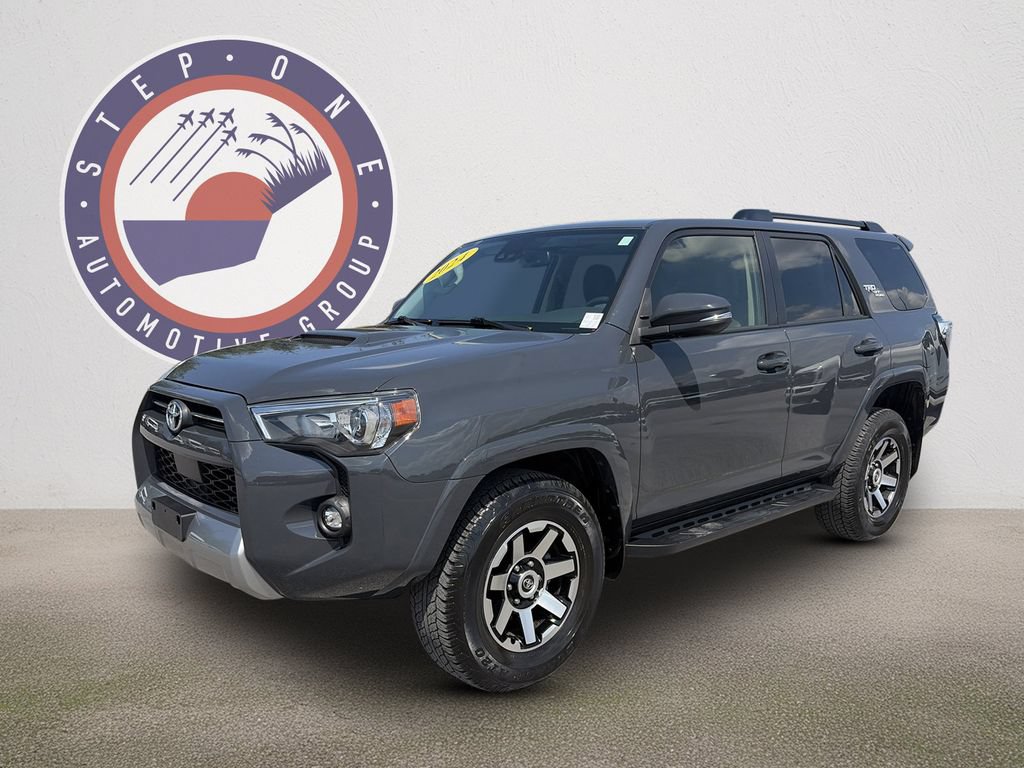 Used 2024 Toyota 4Runner TRD Off-Road Premium w/ Moonroof Package AWD/4WD image 2
