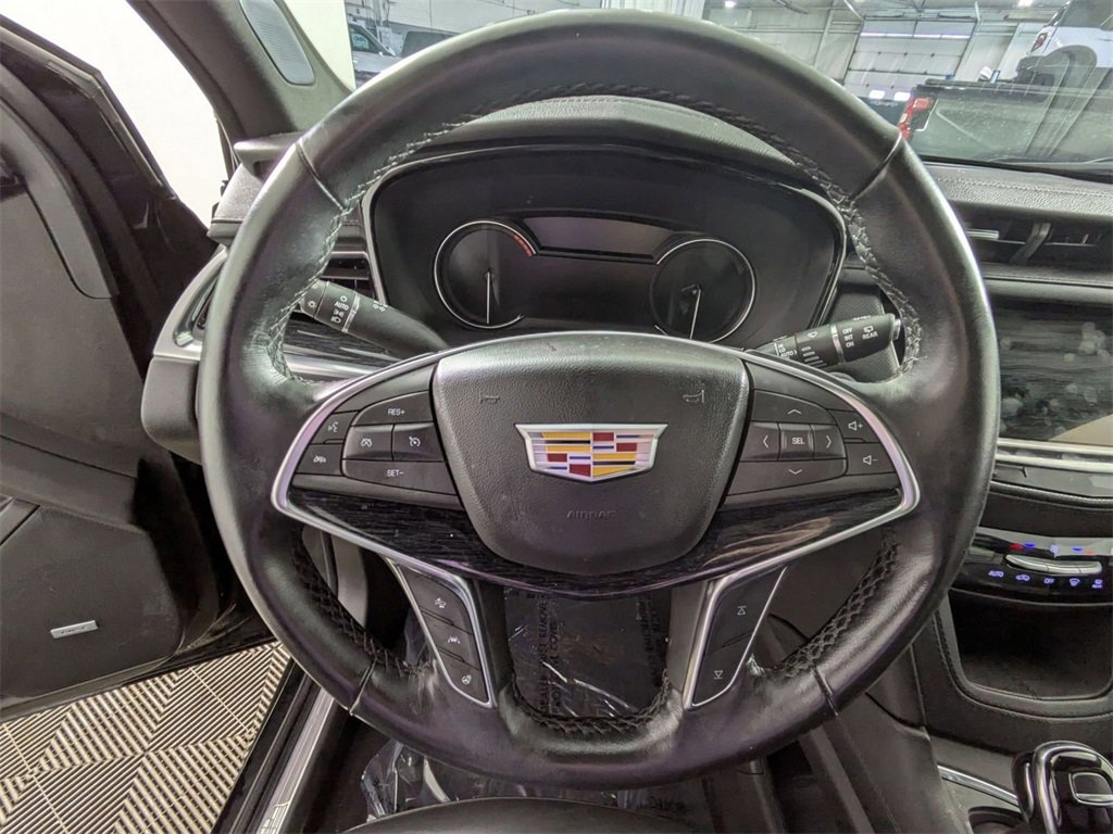 Used 2023 Cadillac XT5 Premium Luxury w/ LPO, Floor Liner Package image 19