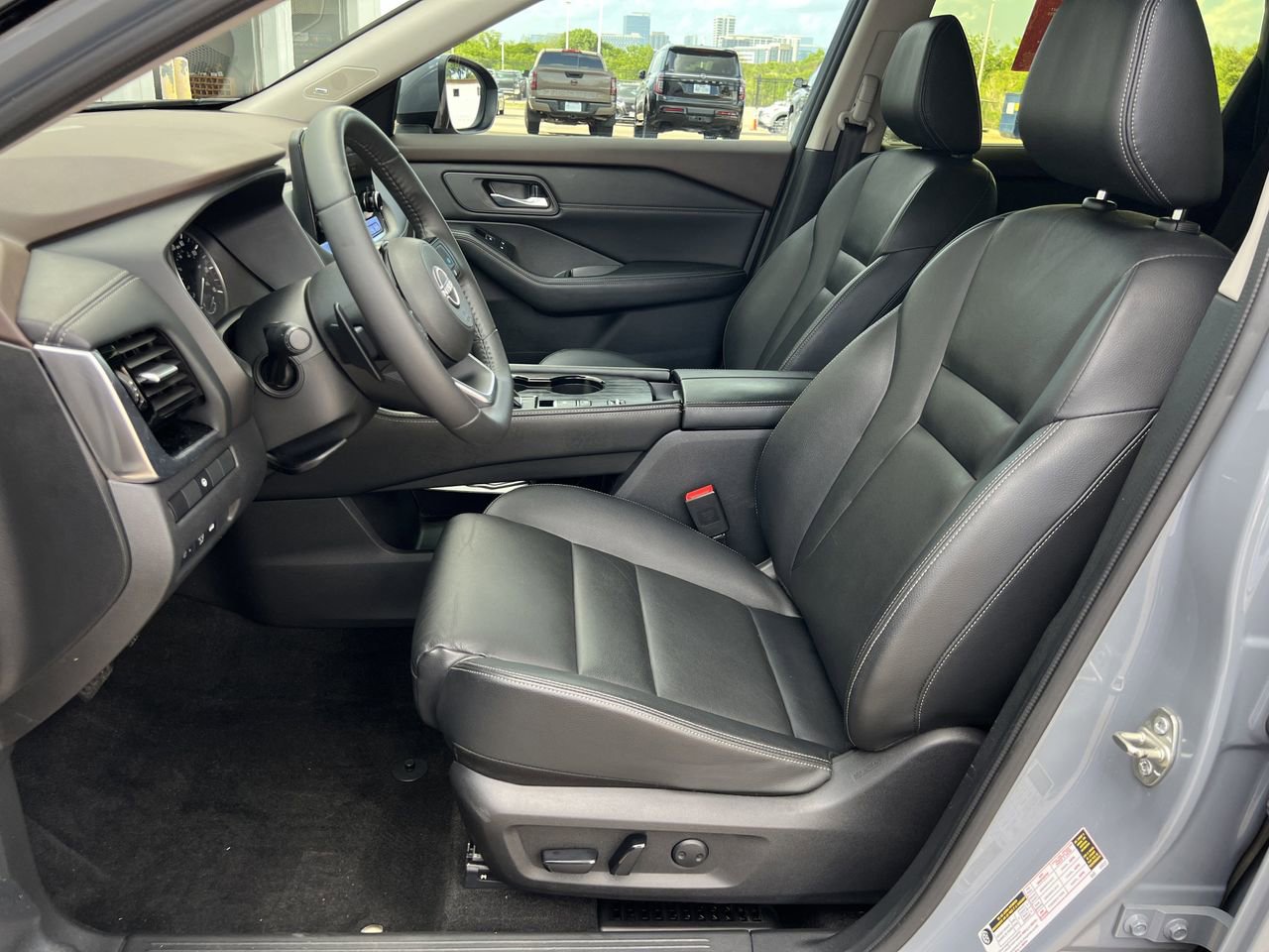 Certified 2023 Nissan Rogue SL w/ SL Premium Package image 21