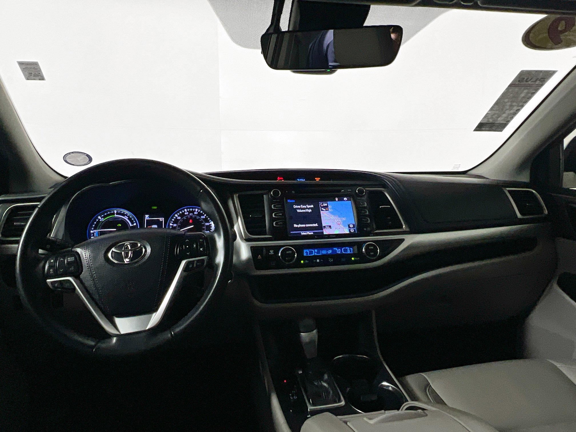 Used 2019 Toyota Highlander XLE image 30