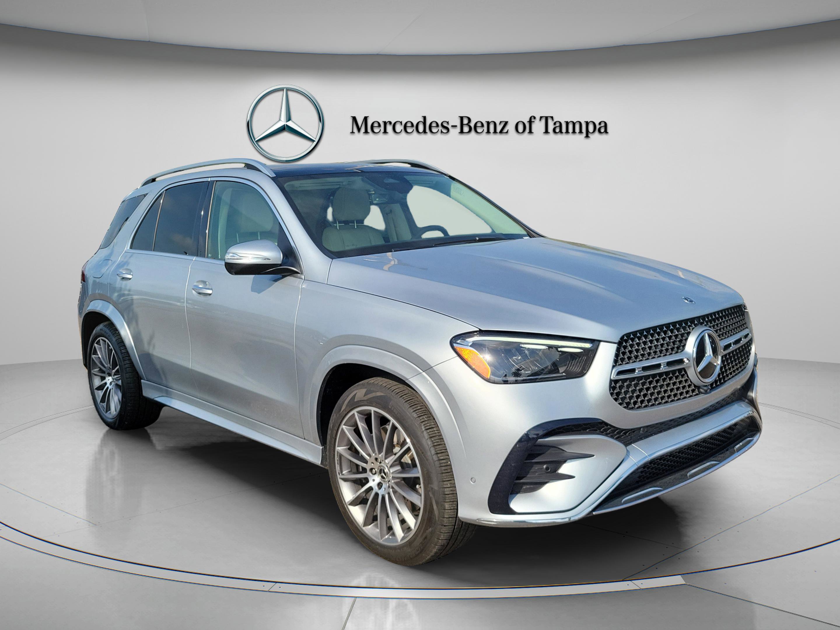 Certified 2024 Mercedes-Benz GLE 350 4MATIC image 4