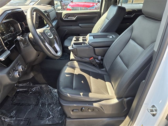 Used 2024 GMC Sierra 1500 SLT image 15