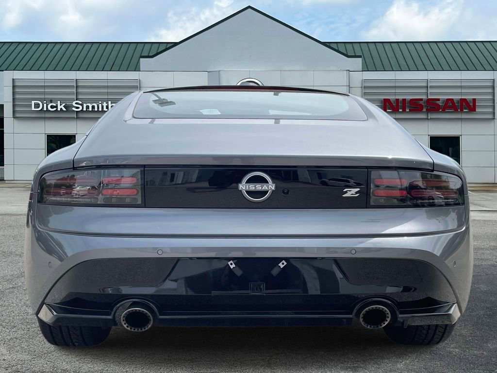 Used 2025 Nissan Z Sport w/ Floor Mat Package image 5