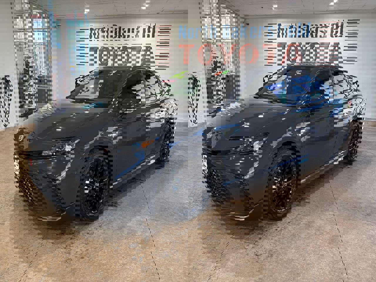 Certified 2025 Toyota Camry SE image 1