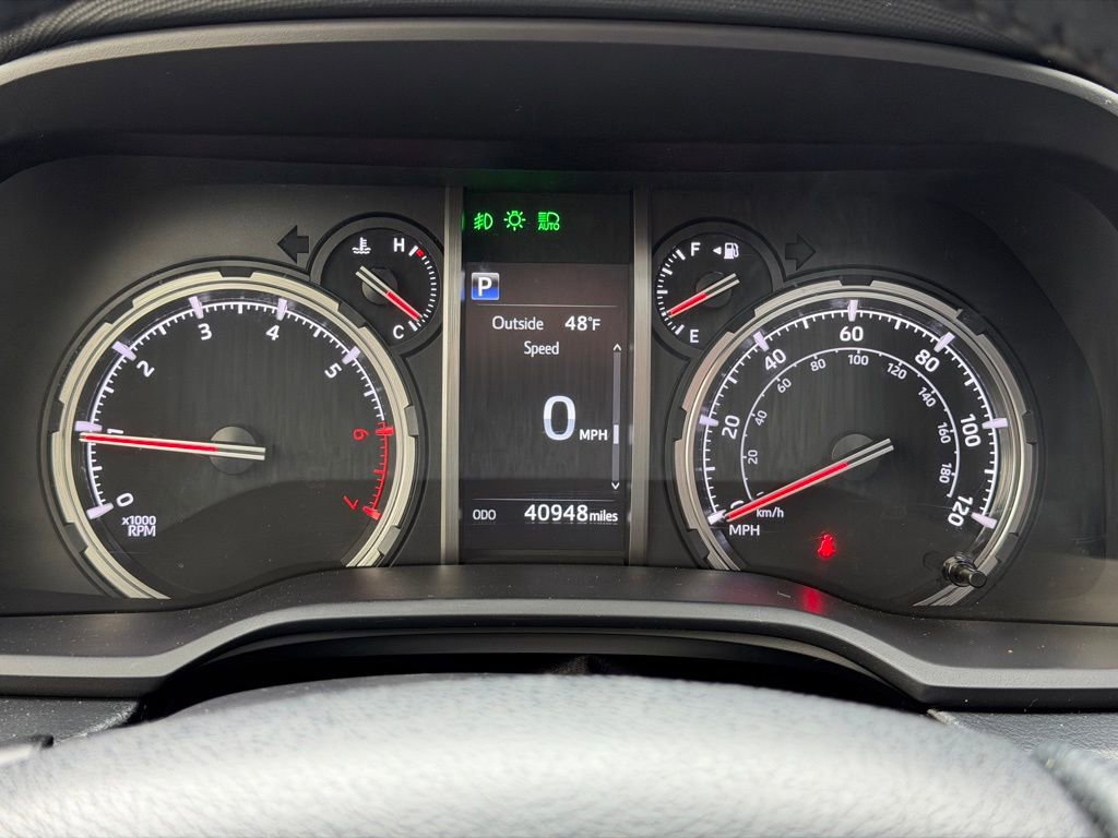 Used 2023 Toyota 4Runner TRD Off-Road Premium w/ Off Road Premium Plus Package image 12