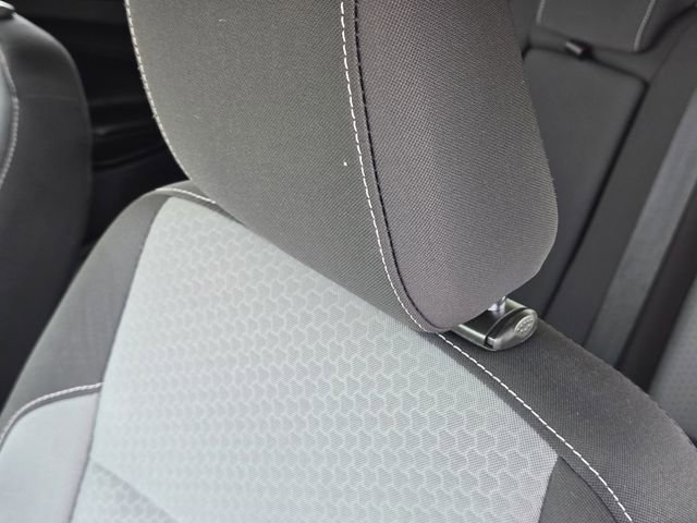 Used 2019 Ford Escape SE image 14