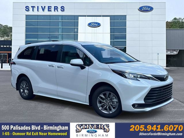 Used 2026 Toyota Sienna XLE