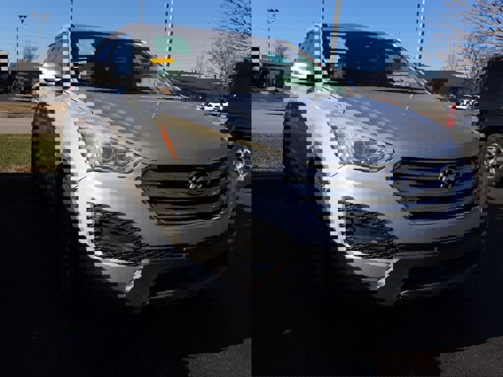 Used 2014 Hyundai Santa Fe Sport image 9