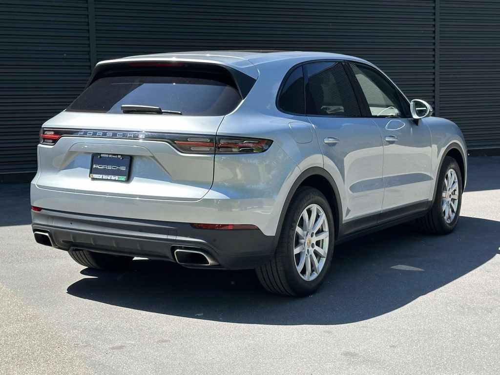 Used 2020 Porsche Cayenne AWD/4WD image 5