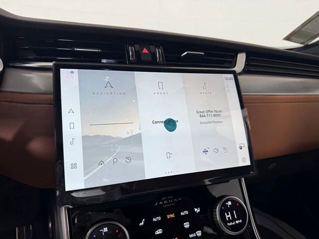 New 2024 Jaguar XF R-Dynamic SE image 31