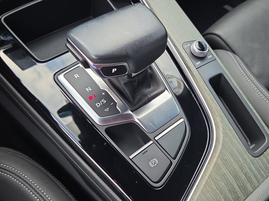 Used 2022 Audi A5 2.0T Premium AWD/4WD image 21