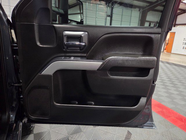 Used 2019 Chevrolet Silverado 1500 LT w/ All Star Edition image 37