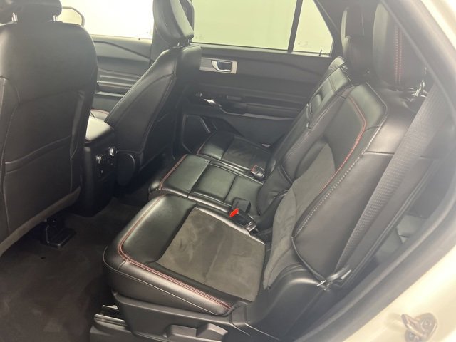 Used 2022 Ford Explorer ST-Line image 11