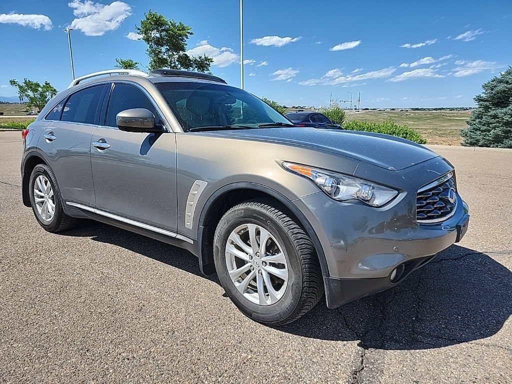 Used 2009 INFINITI FX35 AWD w/ Navigation Pkg image 4