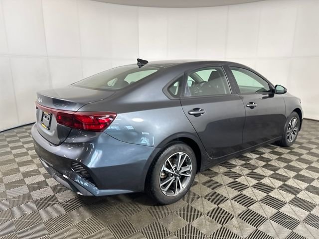 Used 2023 Kia Forte LXS w/ LXS Technology Package image 3