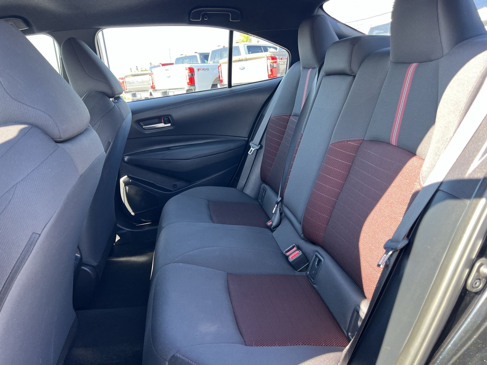 Used 2025 Toyota Corolla SE FWD image 23