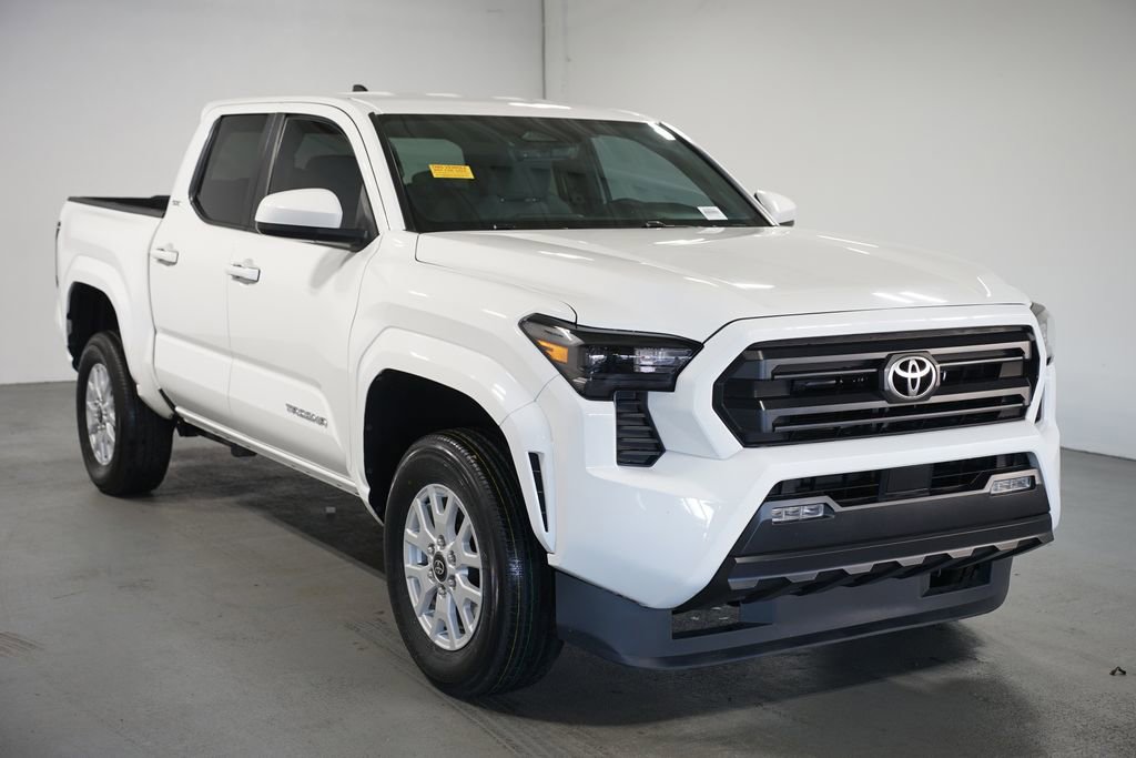 Certified 2024 Toyota Tacoma SR5 image 3