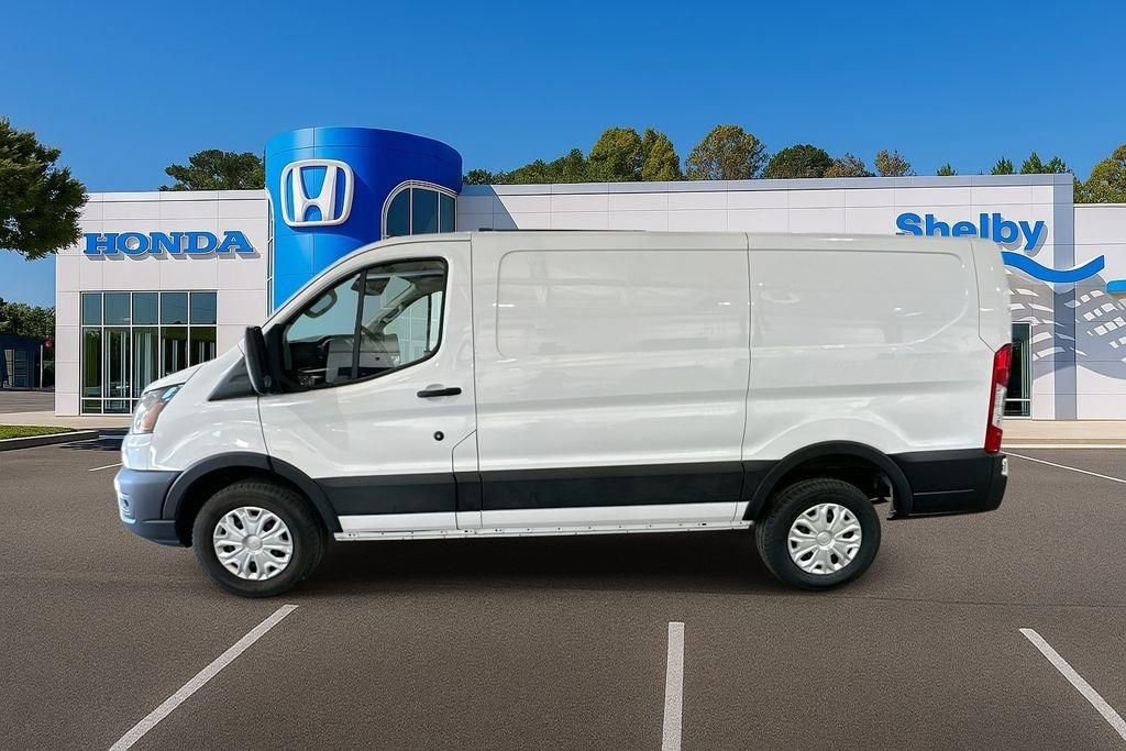 Used 2024 Ford Transit 250 Low Roof w/ Exterior Upgrade Package image 5