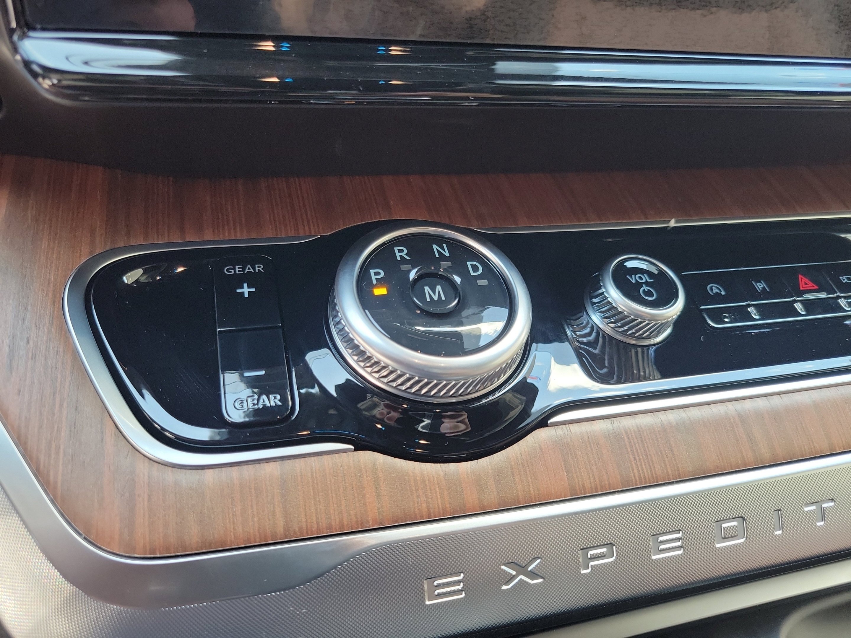 New 2027 Ford Expedition Max King Ranch AWD/4WD image 23
