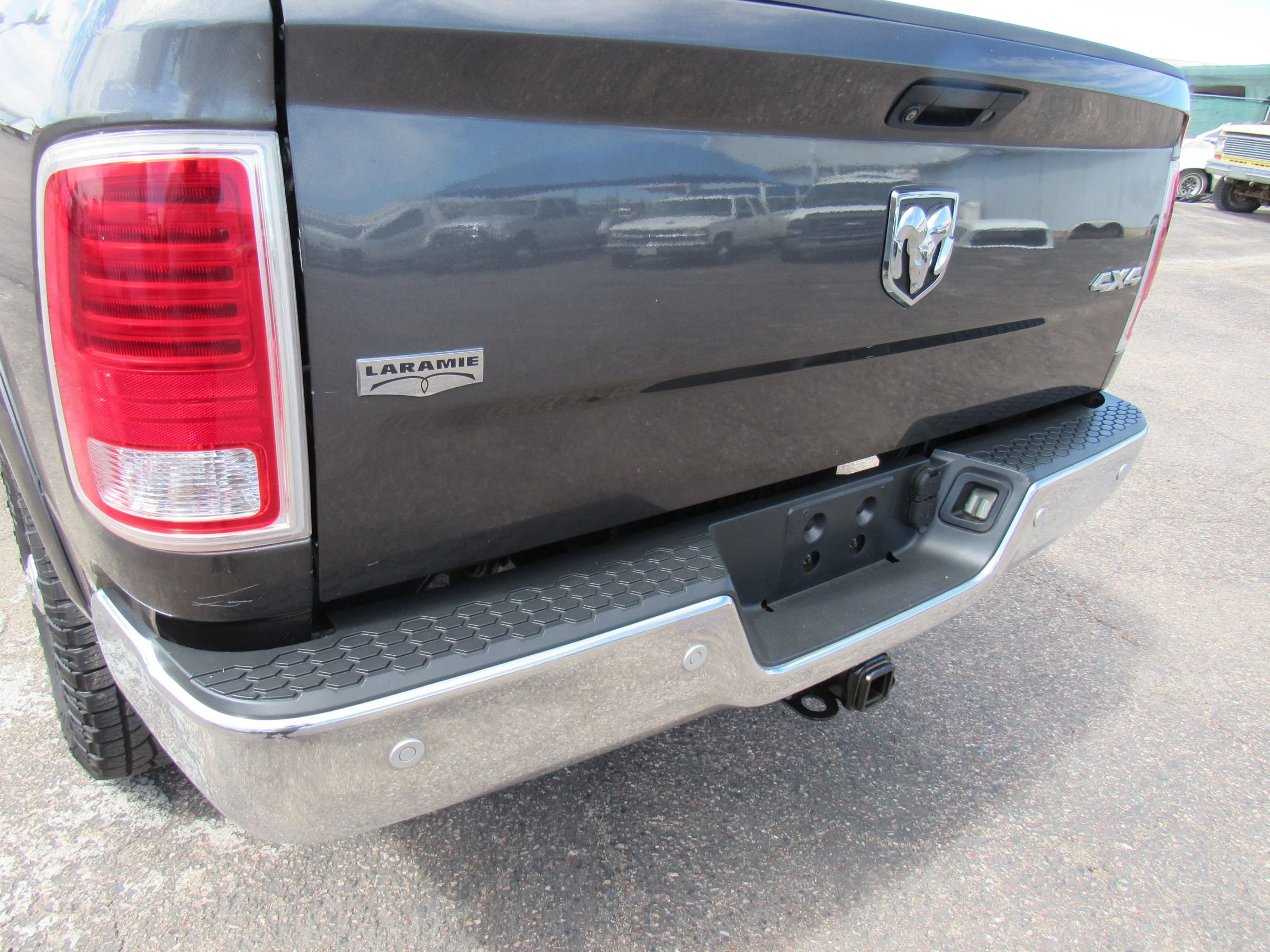 Used 2018 RAM 2500 Laramie w/ Convenience Group AWD/4WD image 20