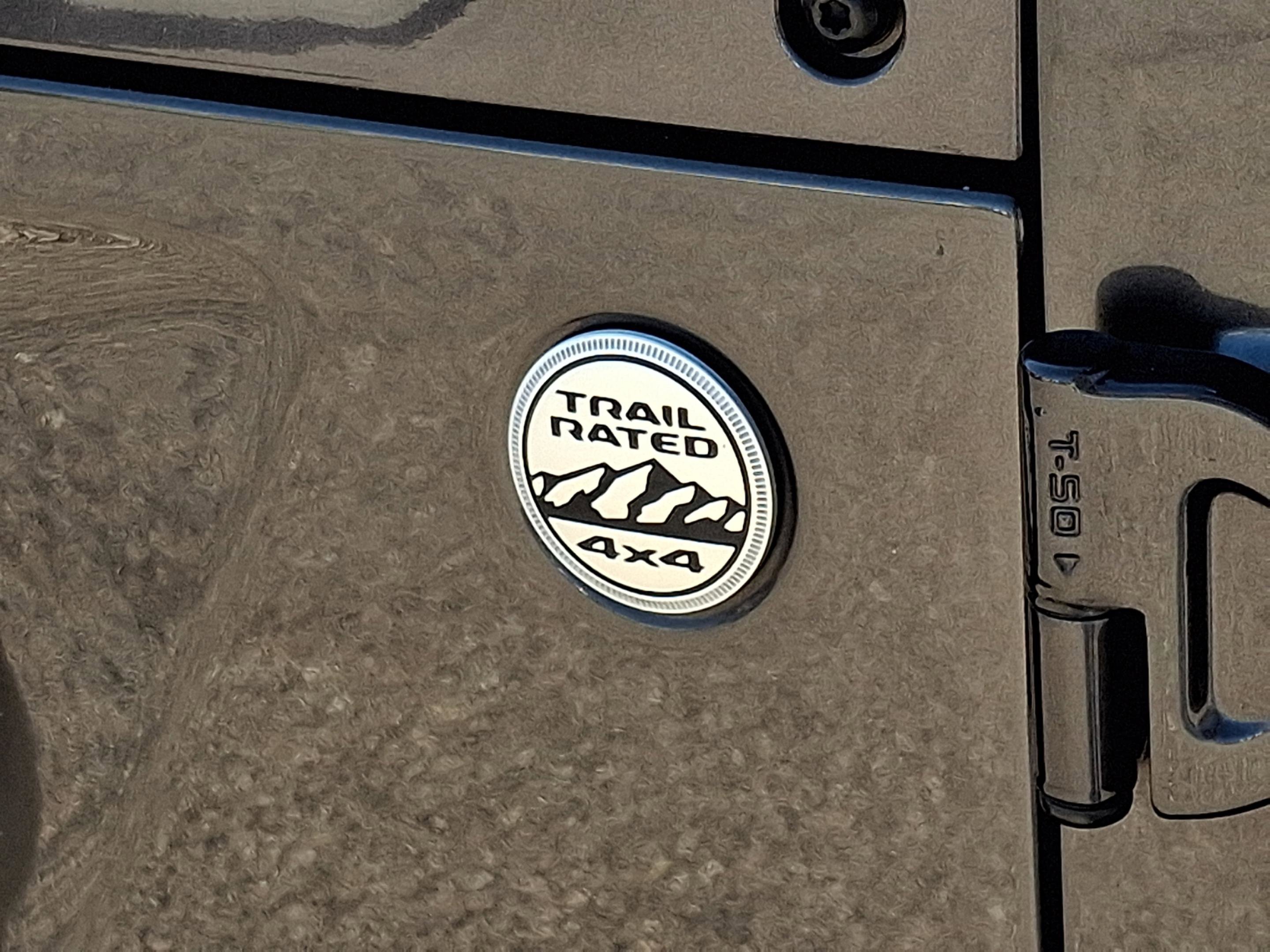 Certified 2018 Jeep Wrangler Unlimited Sahara image 30