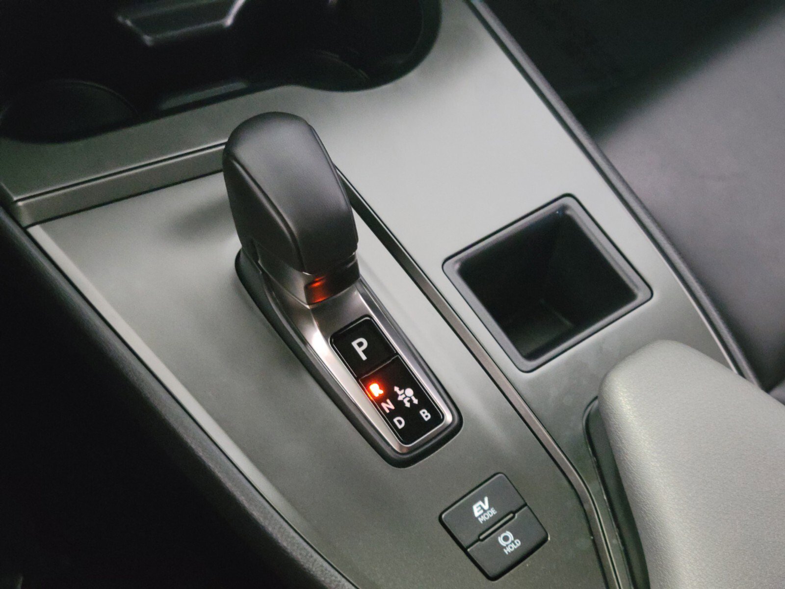 Certified 2025 Lexus UX 300h FWD image 26