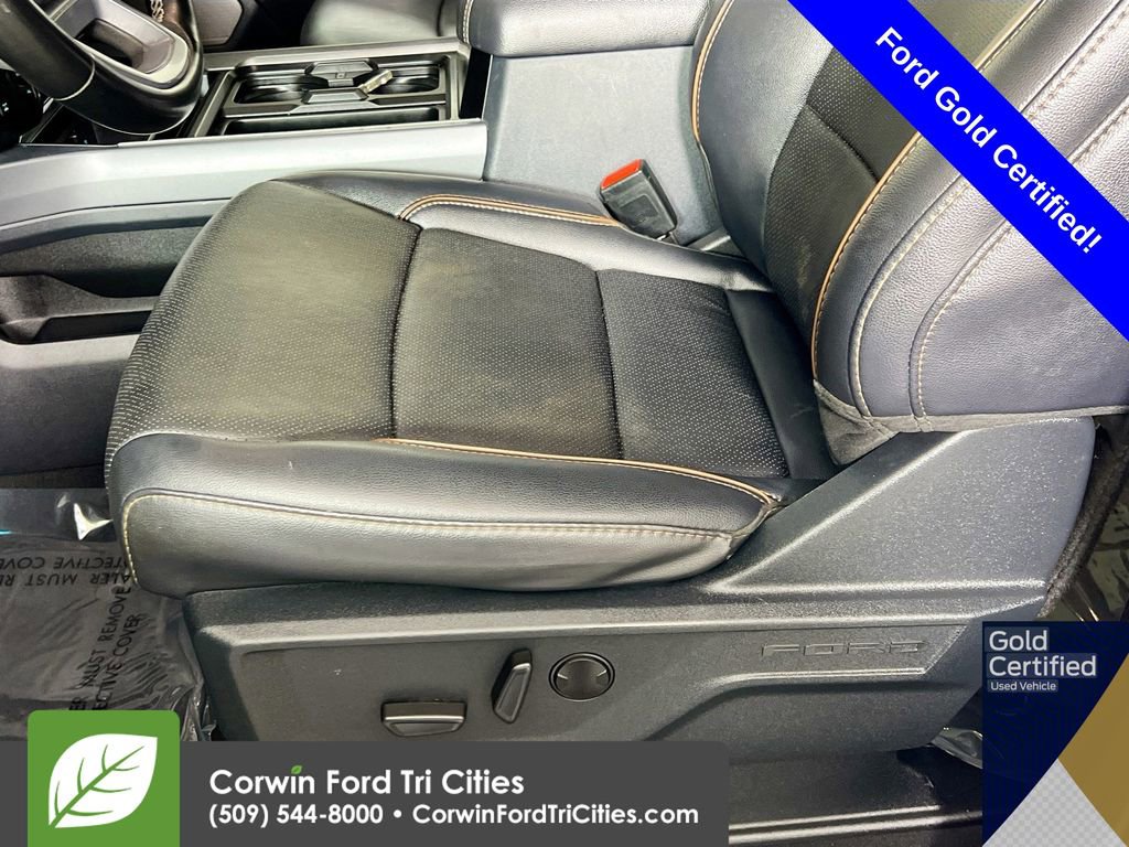 Used 2026 Ford F350 Lariat w/ Black Appearance Package AWD/4WD image 23