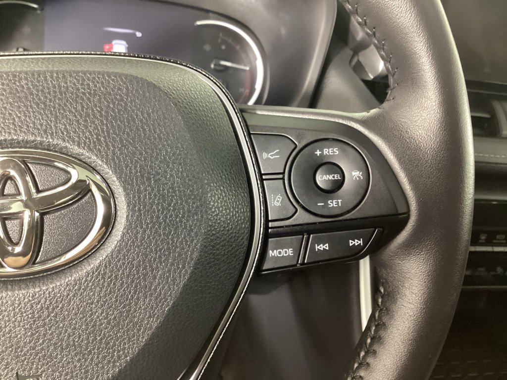 Used 2024 Toyota RAV4 XLE w/ Convenience Package AWD/4WD image 15