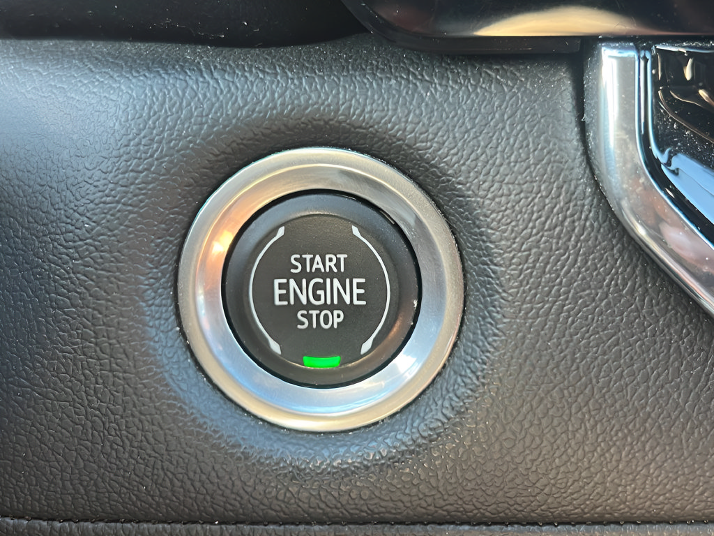Used 2023 Chevrolet Colorado LT w/ LT Convenience Package III RWD image 24