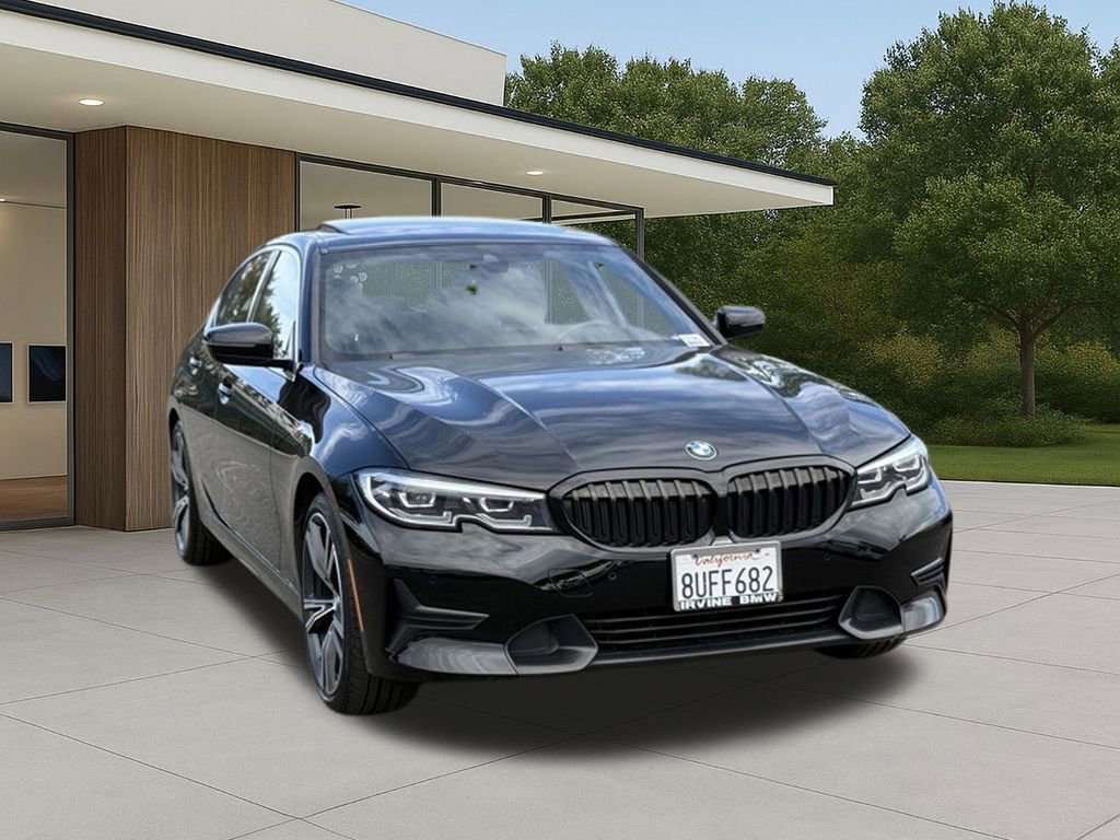 Used 2021 BMW 330i Sedan w/ Driving Assistance Package image 5