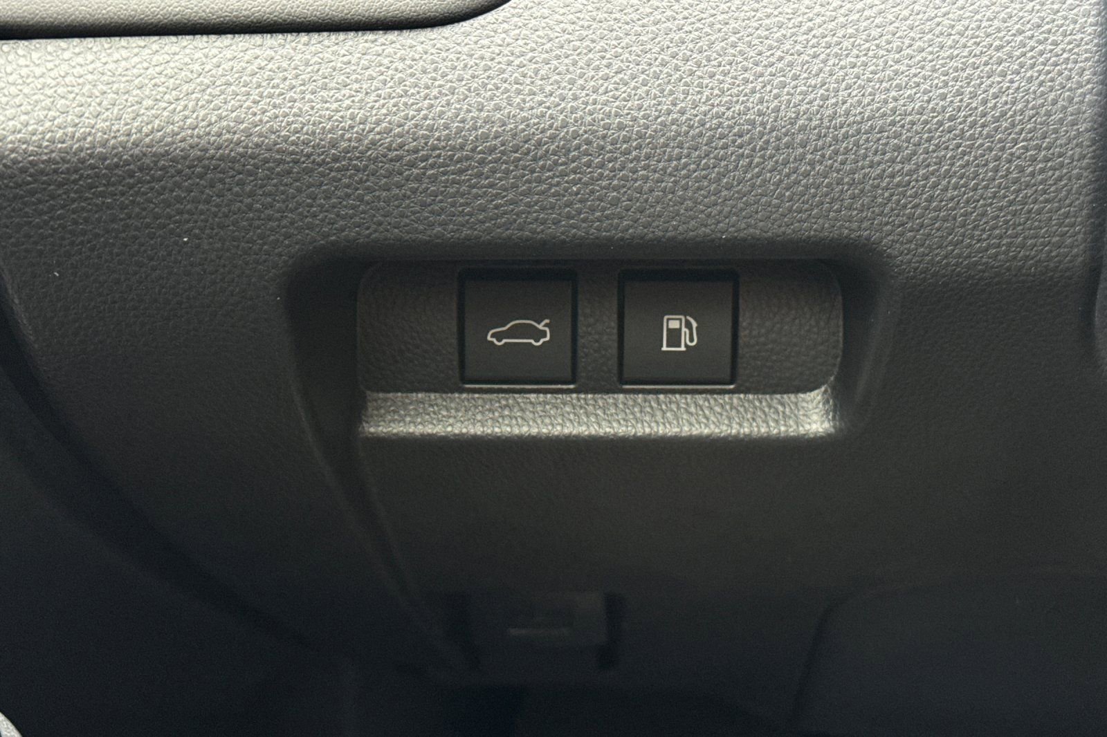 New 2026 Toyota Crown Platinum image 29