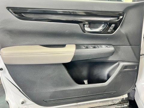 Used 2024 Honda CR-V EX-L image 18