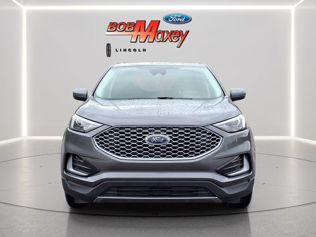 Used 2024 Ford Edge SEL AWD/4WD image 2