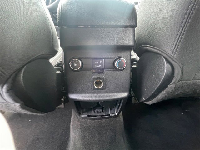 Used 2017 Ford Explorer XLT image 25