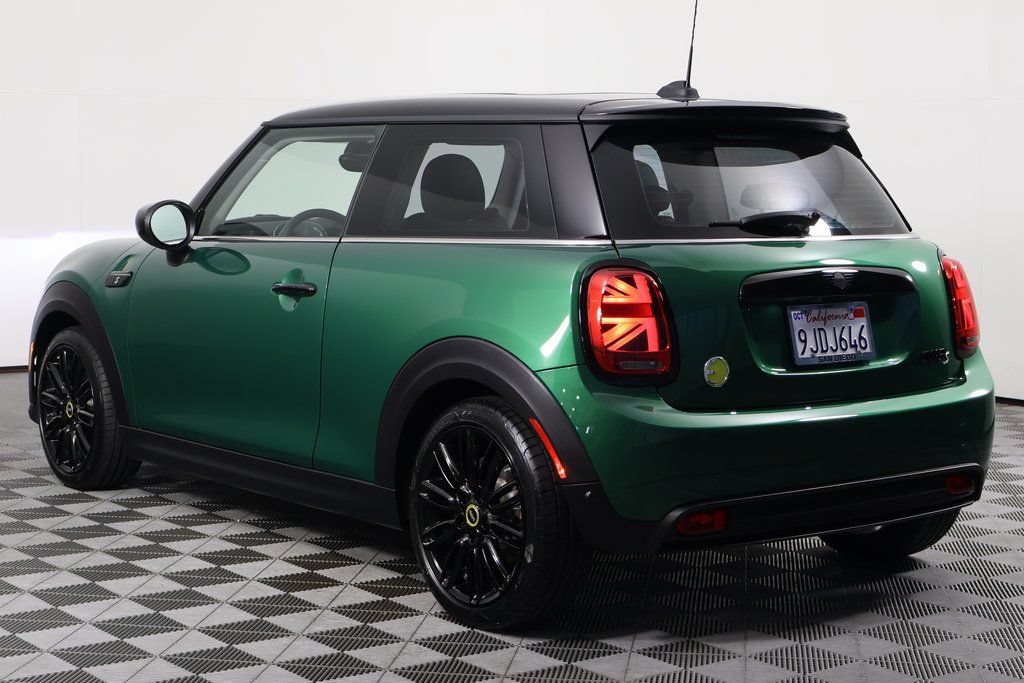 Used 2024 MINI Cooper SE FWD image 6