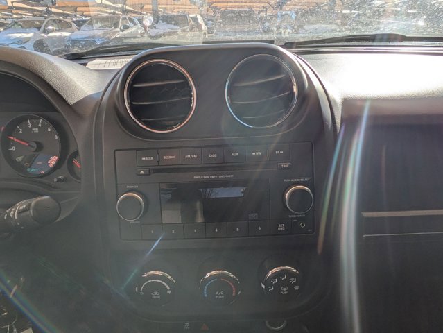 Used 2012 Jeep Compass Sport image 13