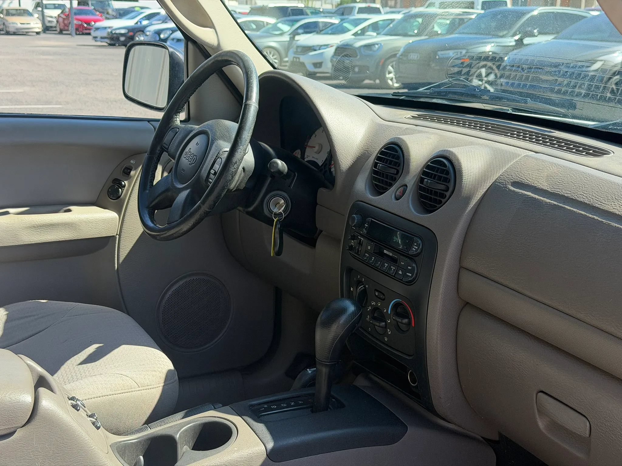 Used 2003 Jeep Liberty Sport AWD/4WD image 32