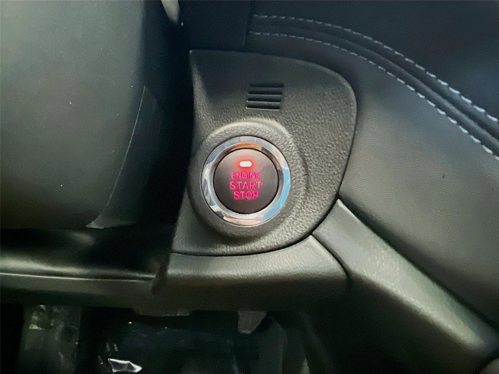 Certified 2025 Subaru Outback Premium w/ Popular Package #1A image 17