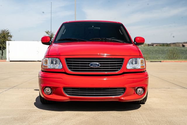 Used 2004 Ford F150 Lightning RWD image 7