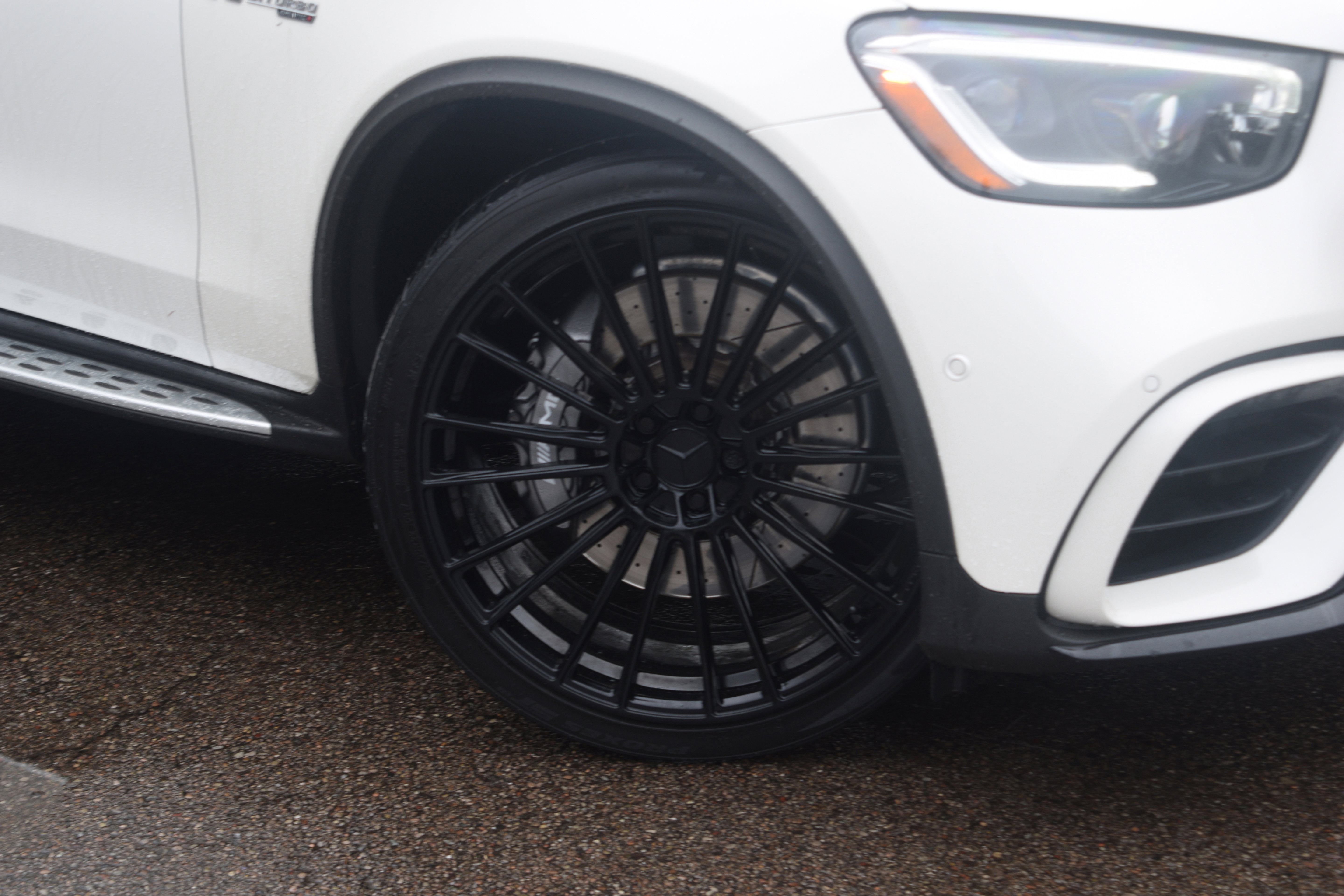 Used 2021 Mercedes-Benz GLC 63 AMG 4MATIC image 2