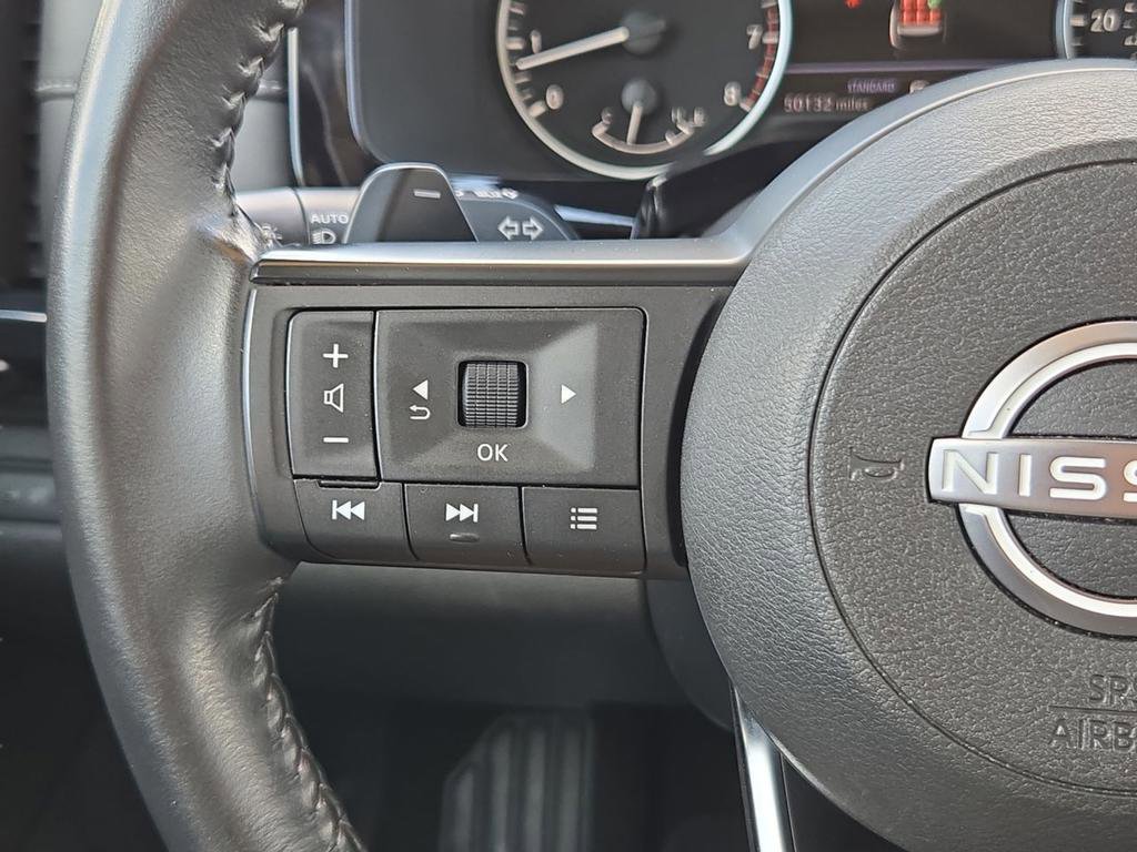 Used 2024 Nissan Pathfinder SV FWD image 24